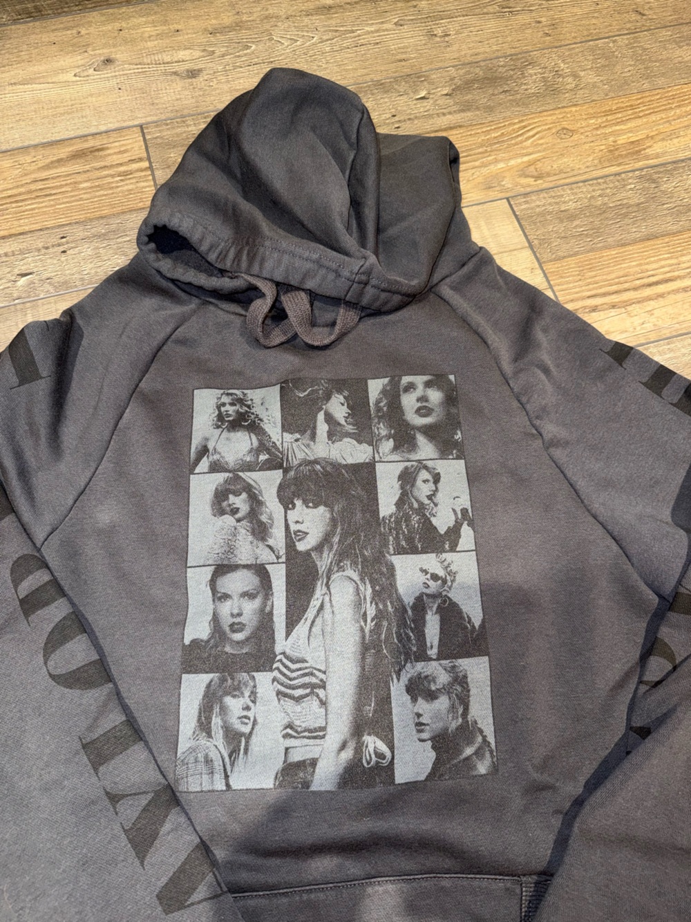 Taylor Swift Eras Hoodie Large EUC - Picture 2 of 6